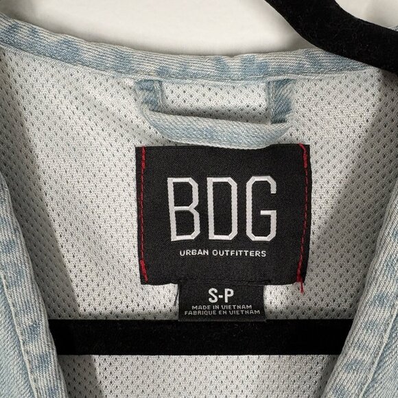 BDG Urban Outfitters Men Size S Blue Casual 90s Y2K Zip Front Denim Utility Vest - Picture 6 of 9